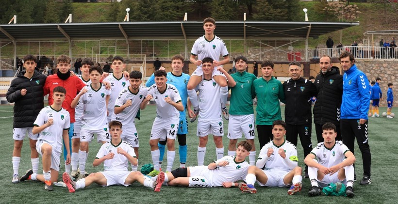 Belediye Derincespor – Kocaelispor U-16 maçının fotoğraf galerisi - Resim: 50
