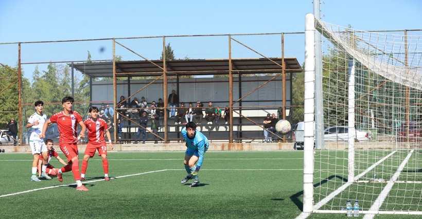 Kocaelispor – Keçiörengücü U-17 maçı foto galeri - Resim: 43