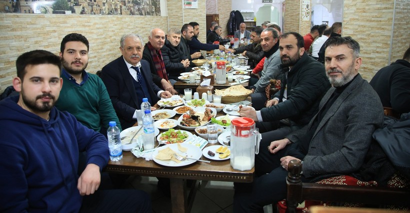 Önce iftar sonra maç! - Resim : 3