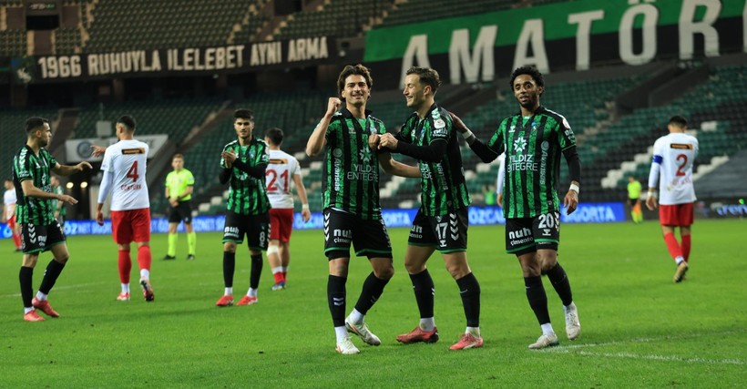 Kocaelispor - Yeni Malatyaspor 1-7 FOTO GALERİ - Resim: 118
