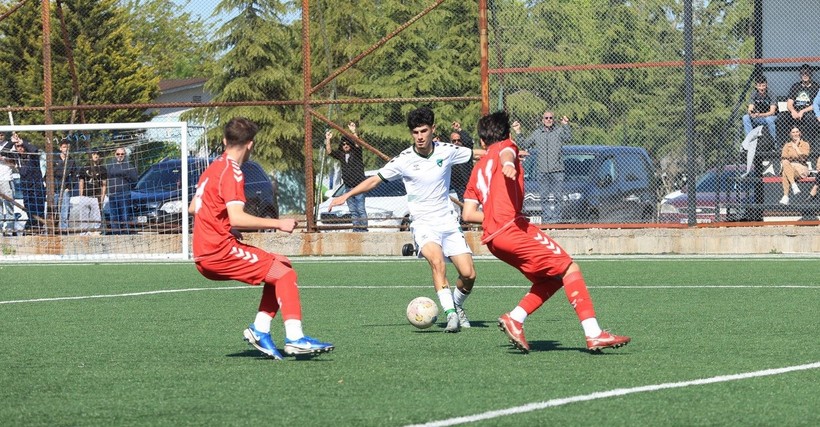 Kocaelispor – Keçiörengücü U-17 maçı foto galeri - Resim: 40