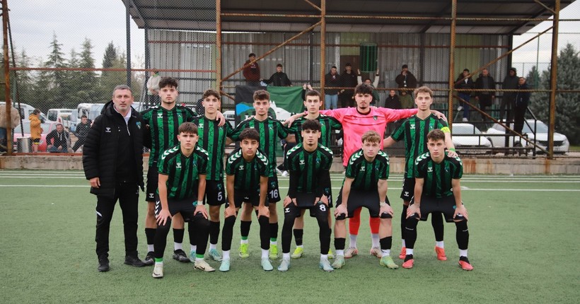 Kocaelispor U-17, lider dinlemedi! “1-0” - Resim : 5