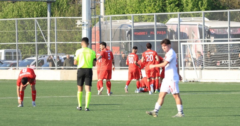 Kullarspor - Bağdatspor maçının fotoğrafları - Resim: 30