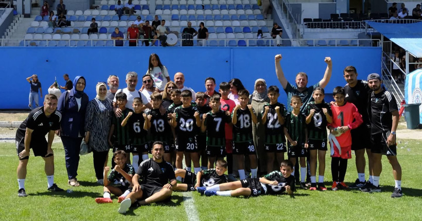 Kocaelispor Konya'dan şampiyon döndü! - Resim : 1