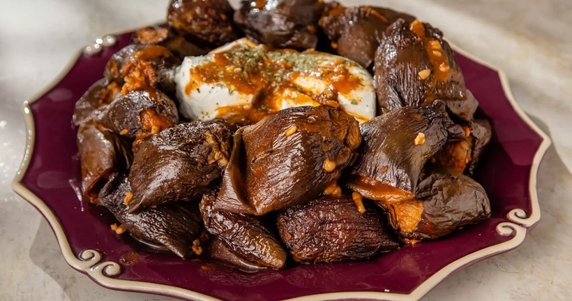 Gelinim Mutfakta Firikli Kuru Patlıcan Dolması Tarifi | Firikli Kuru Patlıcan Dolması Nasıl Yapılır? - Resim : 1