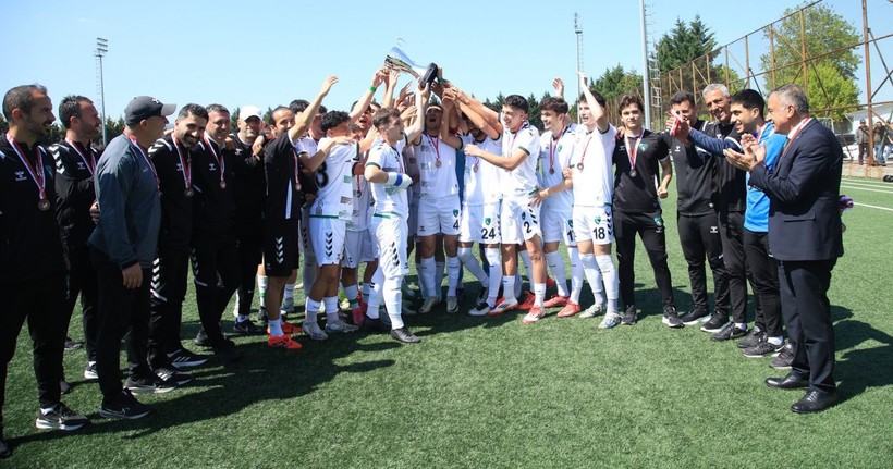 Kocaelispor U-17 için kupa ve madalya töreni düzenlendi - Resim: 36