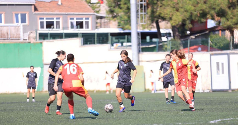 Kocaeli Kadın Futbol Kulübü umut verdi! - Resim : 4