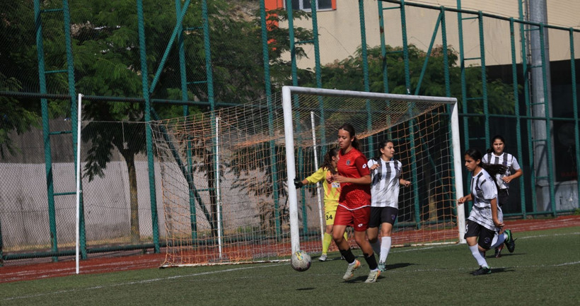 Kocaeli Kadın Futbol Kulübü – Arapçeşme maçı fotoğraf galerisi - Resim: 32