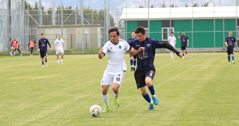 Kocaelispor - Karacabey Belediyespor U-19 maçının fotoğrafları - Resim: 73