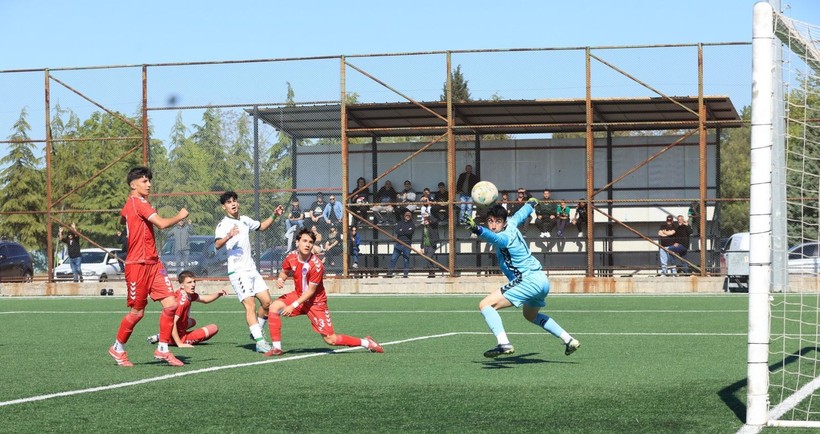 Kocaelispor – Keçiörengücü U-17 maçı foto galeri - Resim: 42
