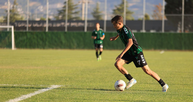 Kocaelispor - Pendikspor U-19 maçı fotoğraf galerisi - Resim: 31
