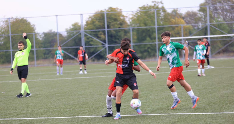 Lider Kullarspor U-17’ye tek kelime helal olsun! - Resim : 1