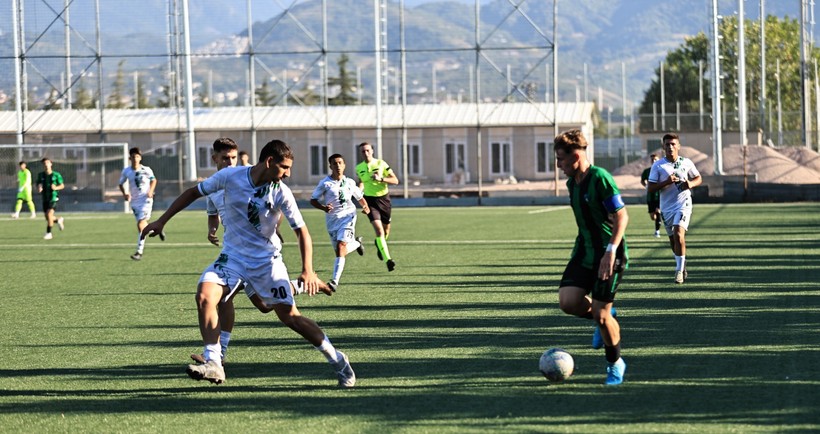 Kocaelispor - Sakaryaspor: 2-2 "U-17 Elit B maçı - Foto Galeri - Ali Köksal" - Resim: 73