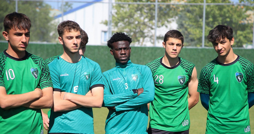 Kocaelispor U-19 İzmir’e KUPA için gidiyor! - Resim : 1