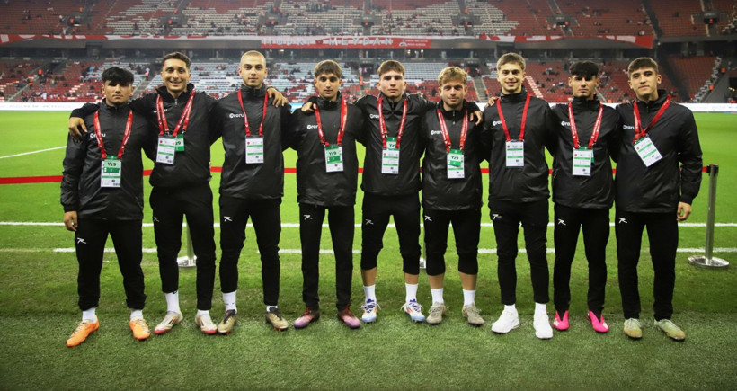 Kocaeli Kırmızı Beyaz! İşte müthiş tribün fotoğrafları - Resim: 26