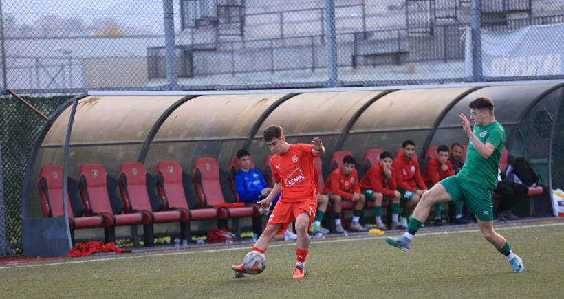 Kullarspor, Maltepespor U-19 maçı 2-2 sona erdi! - Resim: 20
