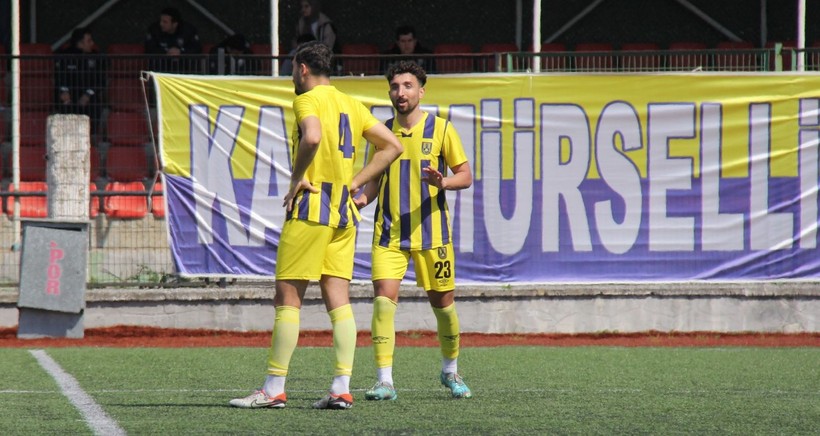 Karamürselspor - Çayırovaspor maçının fotoğrafları - Resim: 47