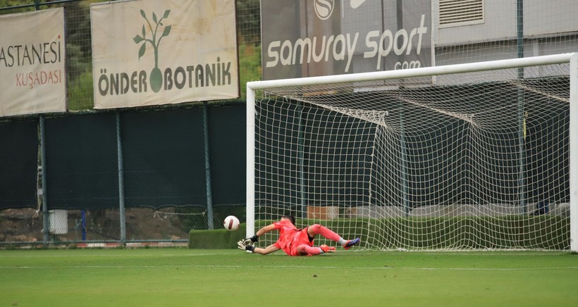 Kocaelispor - Mustafakemalpaşa U-19 maçının penaltı heyecanı Foto Galeri - Resim: 28