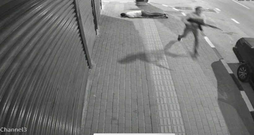 Kalabalığın arasına daldı, husumetlisini başından böyle vurdu! - Resim: 5