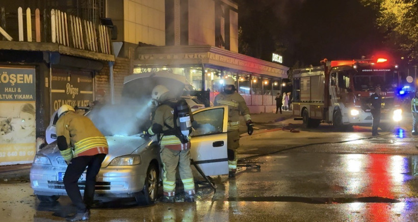 Otomobil alev topuna döndü! - Resim : 2