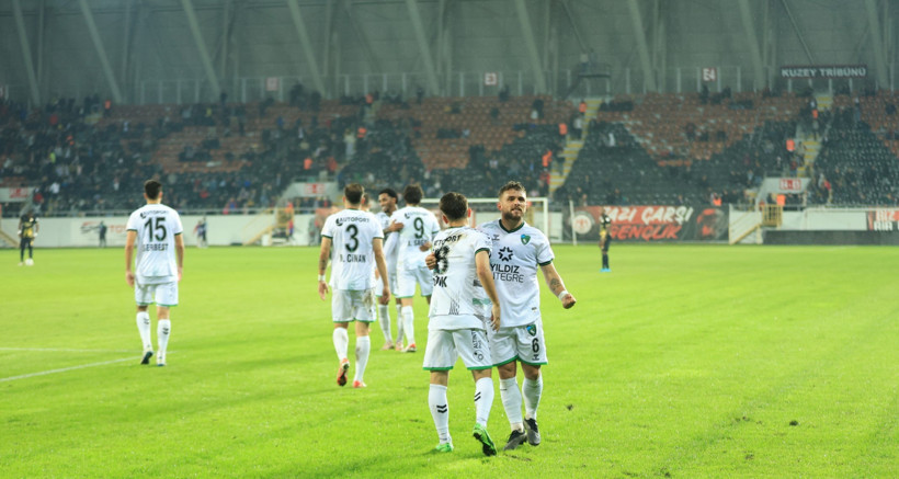 Çorum Futbol Kulübü - Kocaelispor: 0-2 "Foto Galeri - Ali Köksal" - Resim: 217