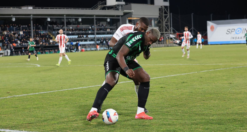 Ümraniyespor - Kocaelispor maçının fotoğraf galerisi - Resim: 54