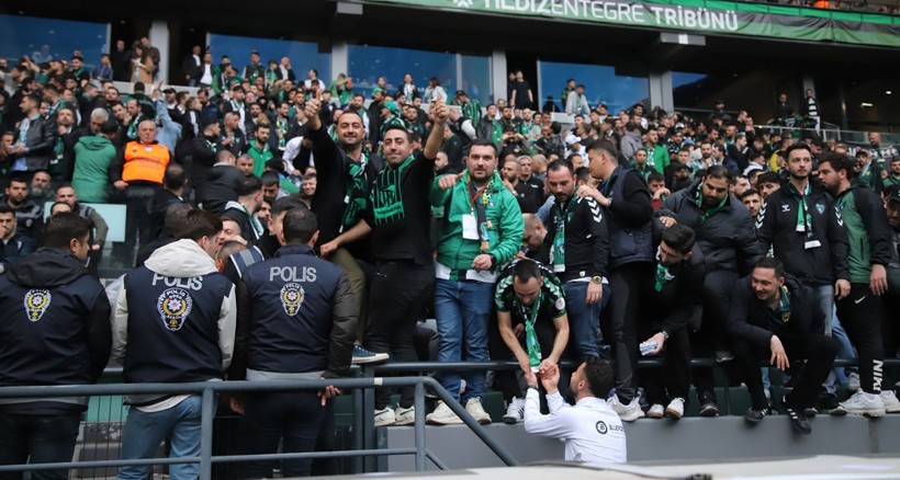 Kocaelispor – Sakarya maçının tribün ve taraftar fotoğrafları - Resim: 38
