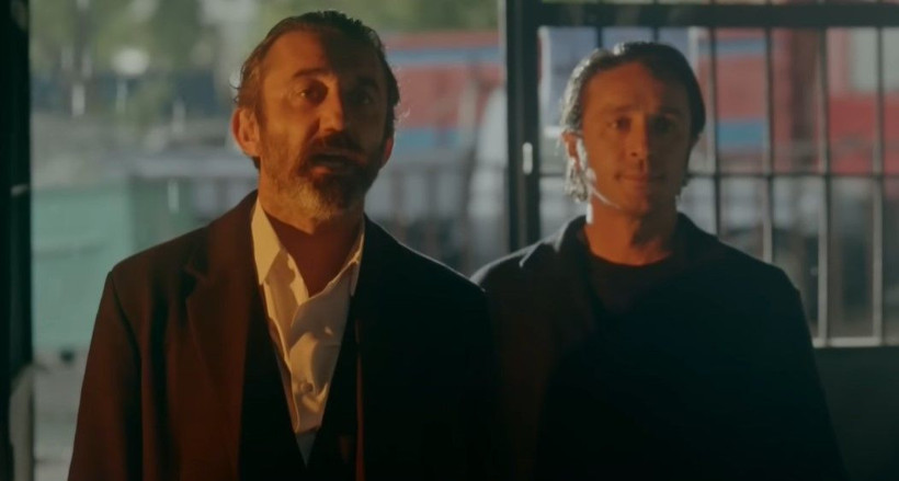 Eşref Rüya 10 Bölüm Fragmanı Eşref Nisan'ı Ölümden Aldı! Kanal D Eşref Rüya Yeni Bölüm Tanıtımı - Resim: 7