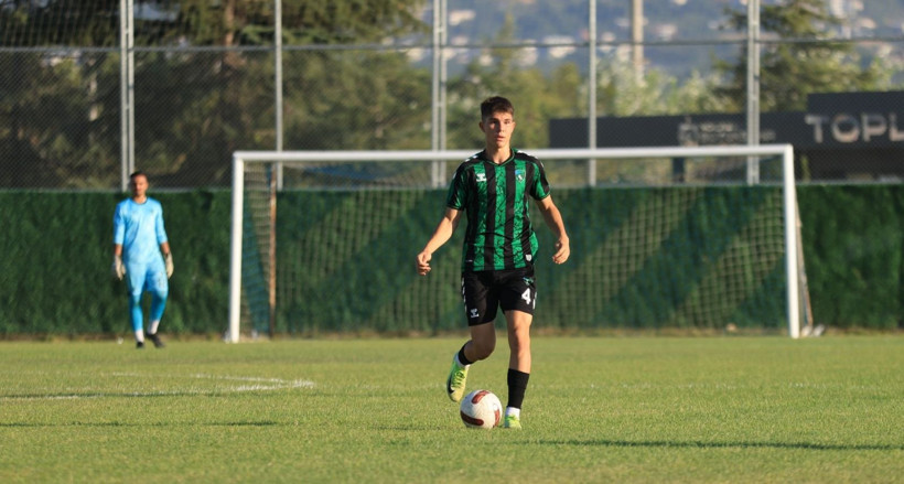 Kocaelispor - Pendikspor U-19 maçı fotoğraf galerisi - Resim: 43