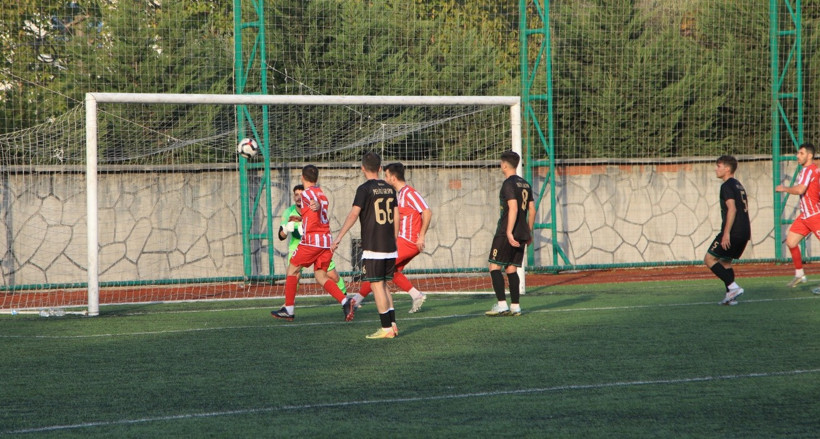 Pelitlispor arayı açıyor - Resim : 1