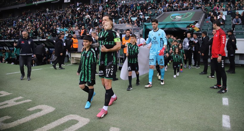 Kocaelispor – Boluspor maçı foto galeri - Resim: 17