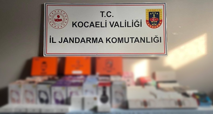 Kaçak ürünler jandarmaya yakalandı! - Resim : 1