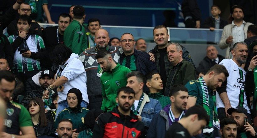 Kocaelispor – Sakarya maçının tribün ve taraftar fotoğrafları - Resim: 13