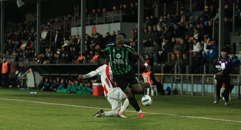 Ümraniyespor - Kocaelispor maçının fotoğraf galerisi - Resim: 30