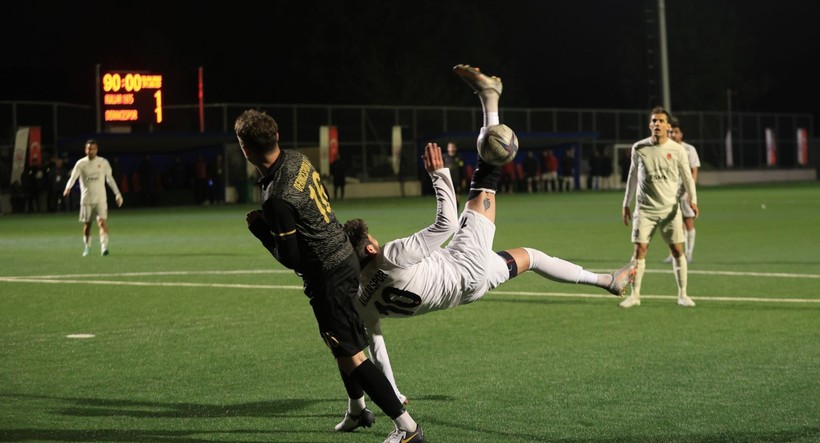 Kullarspor – Derincespor maçının fotoğrafları - Resim: 59