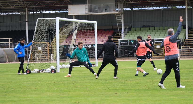 Kocaelispor, Iğdır’a hazır… Antrenman fotoğrafları… - Resim: 37