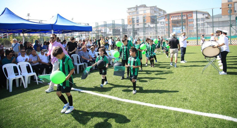 Körfez Kocaelispor Futbol Okulu’ndan görkemli açılış - Resim : 12