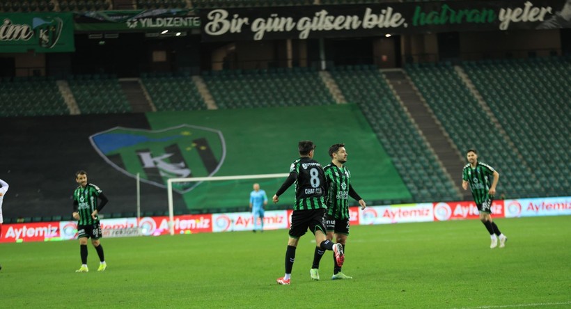 Kocaelispor - Yeni Malatyaspor 1-7 FOTO GALERİ - Resim: 99