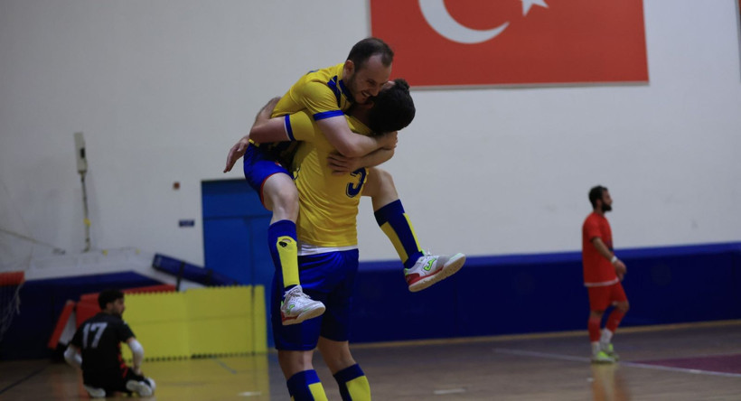 Yok böyle mücadele... Osmanlı 41 - Van Gölü Sportif: 7-6 Foto Galeri - Resim: 51