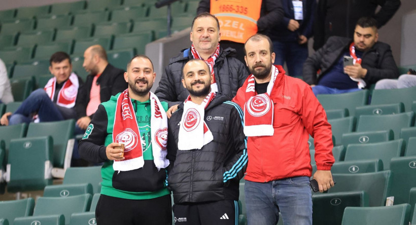 Kocaeli Kırmızı Beyaz! İşte müthiş tribün fotoğrafları - Resim: 4