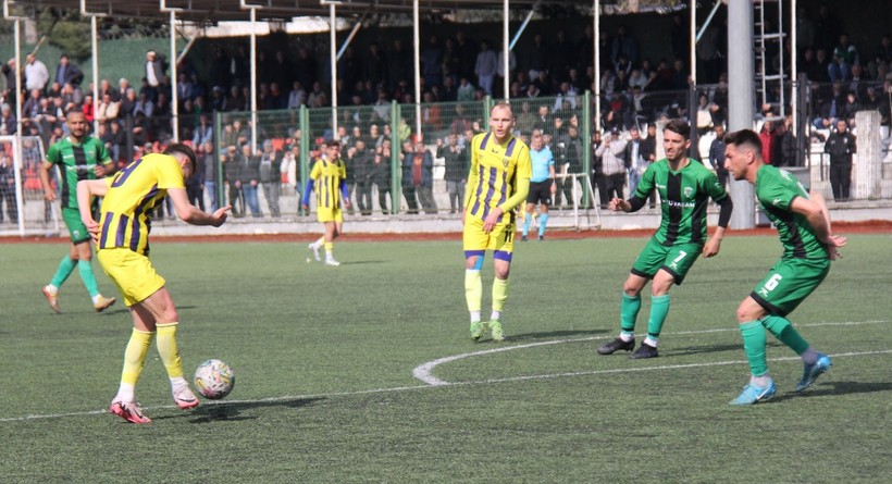 Karamürselspor - Çayırovaspor maçının fotoğrafları - Resim: 70