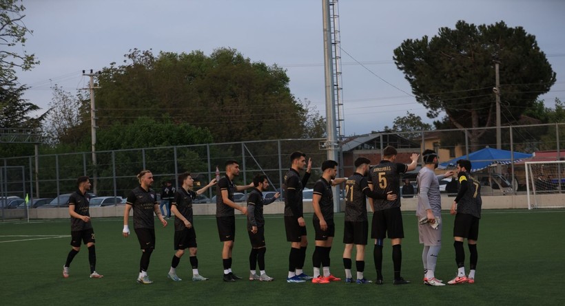 Kullarspor – Derincespor maçının fotoğrafları - Resim: 3