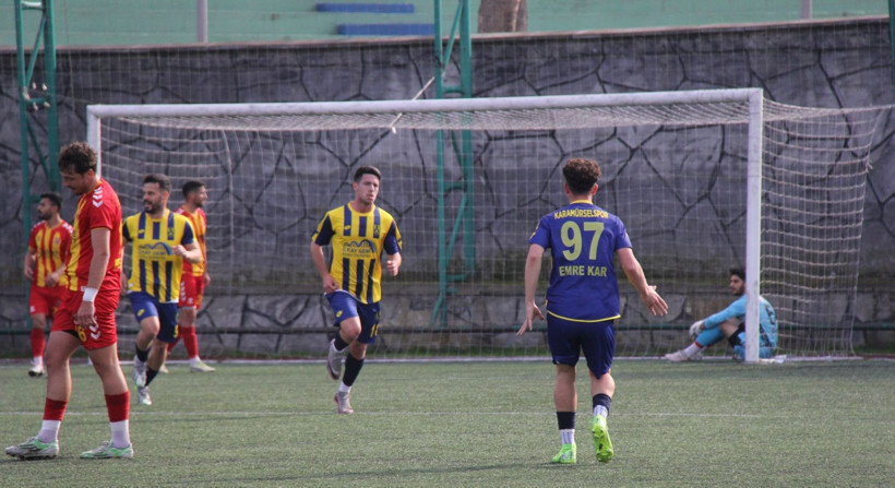 Karamürselspor'un Karasu’yu farklı devirdiği maçın fotoğrafları - Resim: 25
