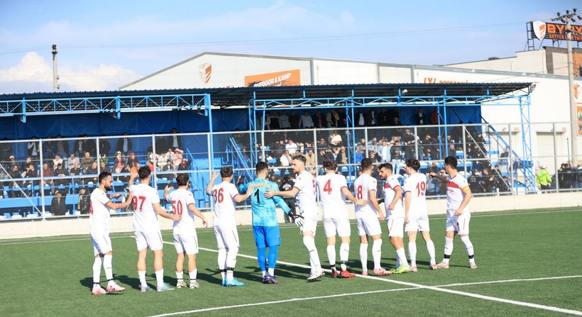 Kullarspor - Bağdatspor maçının fotoğrafları - Resim: 13