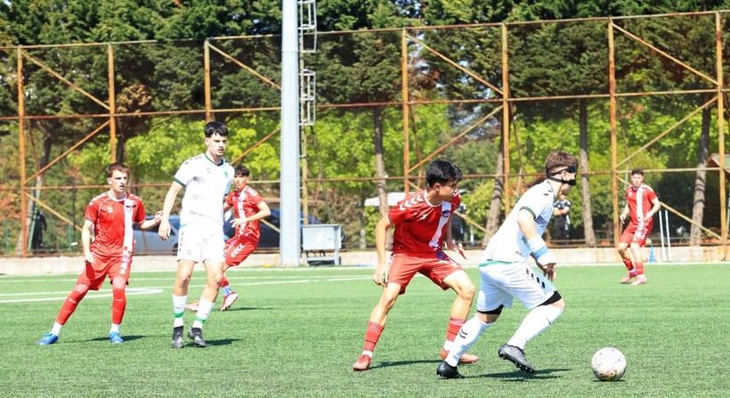 Kocaelispor – Keçiörengücü U-17 maçı foto galeri - Resim: 21