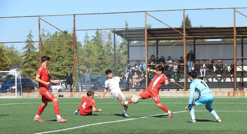 Kocaelispor – Keçiörengücü U-17 maçı foto galeri - Resim: 41