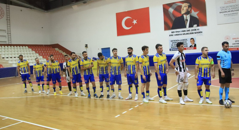 Yok böyle mücadele... Osmanlı 41 - Van Gölü Sportif: 7-6 Foto Galeri - Resim: 6