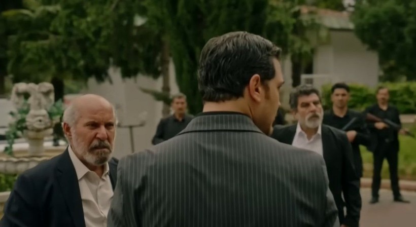 Eşref Rüya 11 Bölüm Fragmanı Eşref Nusret'i Vurdu! Kanal D Eşref Rüya Yeni Bölüm Tanıtım - Resim: 7