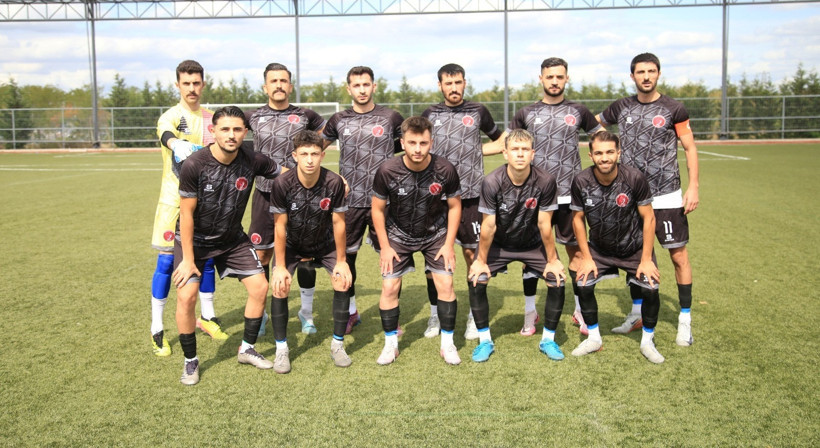 Tütünçiftlikspor rahat kazandı! “8-0” - Resim : 1