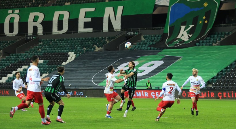 Kocaelispor - Yeni Malatyaspor 1-7 FOTO GALERİ - Resim: 104